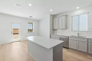 164 Golden Bell Wy, Buda, TX 78610 - Photo 7