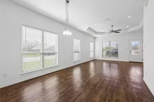 315 Sage Cir, Blanco, TX 78606 - Photo 5