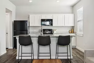 523 Powell Dr, Leander, TX 78641 - Photo 3