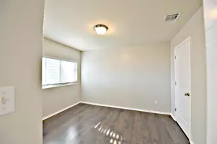 17708 Bridgefarmer Blvd, Pflugerville, TX 78660 - Photo 11
