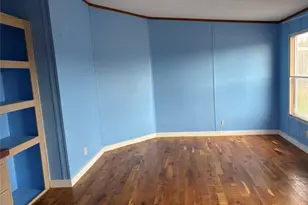 120 Boxwood Dr, Bastrop, TX 78602 - Photo 9