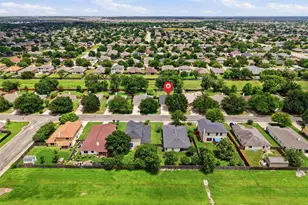 120 Edison Dr, Hutto, TX 78634 - Photo 33