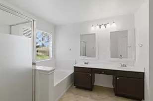 120 Edison Dr, Hutto, TX 78634 - Photo 21