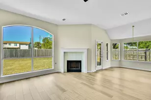13401 Kinder Pass, Austin, TX 78727 - Photo 5