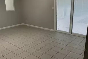 300 Evergreen St, Burnet, TX 78611 - Photo 13