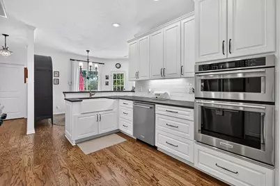 262 E Ridgewood Road, Georgetown, TX 78633 - Photo 9