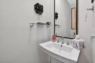 262 E Ridgewood Rd, Georgetown, TX 78633 - Photo 21