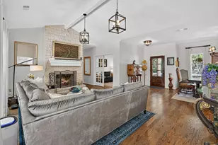 262 E Ridgewood Rd, Georgetown, TX 78633 - Photo 3