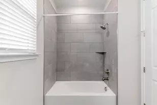 117 Alistair Dr, Georgetown, TX 78633 - Photo 17