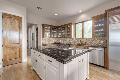 9104 Atwater Cove, Austin, TX 78733 - Photo 9