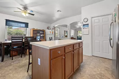 2556 Vernell Way, Round Rock, TX 78664 - Photo 11