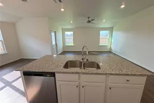 501 Double Vision Rd, Jarrell, TX 76537 - Photo 9