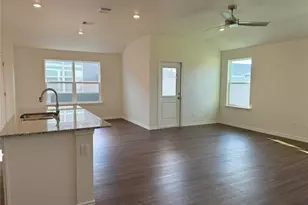 501 Double Vision Rd, Jarrell, TX 76537 - Photo 5