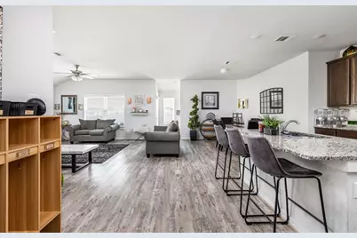 126 Balsam Street, Hutto, TX 78634 - Photo 9