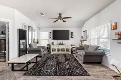 126 Balsam Street, Hutto, TX 78634 - Photo 17