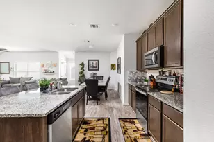 126 Balsam St, Hutto, TX 78634 - Photo 13