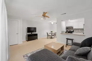 7920 Rockwood Ln, Austin, TX 78757 - Photo 3