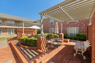 7920 Rockwood Ln, Austin, TX 78757 - Photo 19