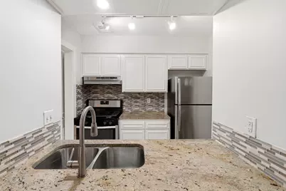 7920 Rockwood Lane #216, Austin, TX 78757 - Photo 9