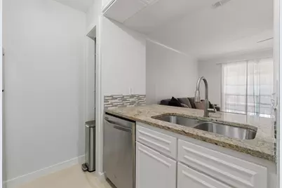 7920 Rockwood Lane #216, Austin, TX 78757 - Photo 7