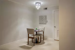 7920 Rockwood Ln, Austin, TX 78757 - Photo 5