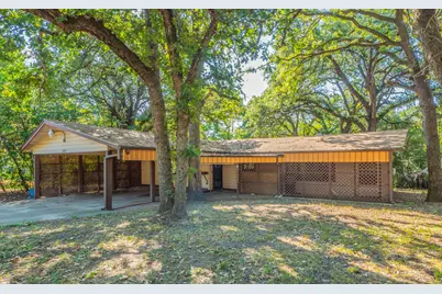 574 Oaklawn Drive, Rockdale, TX 76567 - Photo 21