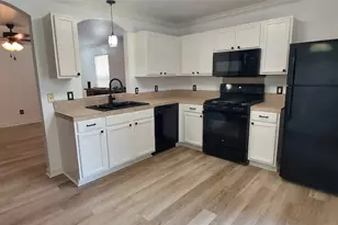 17609 Soapberry Cove, Elgin, TX 78621 - Photo 5