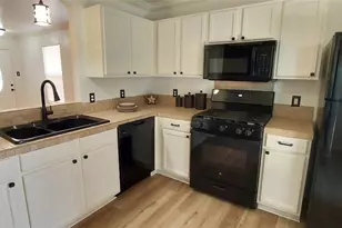 17609 Soapberry Cove, Elgin, TX 78621 - Photo 7