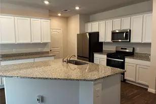 164 Alamo Vine Ct, Kyle, TX 78640 - Photo 5