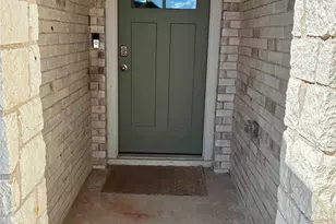 164 Alamo Vine Ct, Kyle, TX 78640 - Photo 3