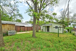 1710 Holly St, Austin, TX 78702 - Photo 15
