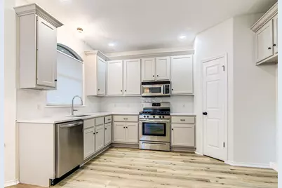 9009 Colberg Drive, Austin, TX 78749 - Photo 11