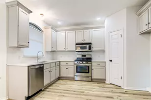 9009 Colberg Dr, Austin, TX 78749 - Photo 11