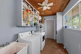 1205 W Haynie St, Llano, TX 78643 - Photo 19