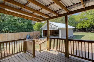 743 S Blanco Street S, Lockhart, TX 78644 - Photo 23