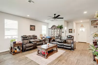 713 Bluffview Drive, Bastrop, TX 78602 - Photo 9