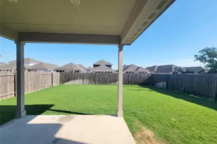 220 Mountain Valley St, Georgetown, TX 78628 - Photo 21