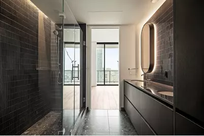 610 Davis Street #2812, Austin, TX 78701 - Photo 11