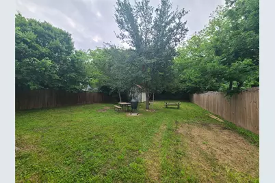 1147 Brookswood Avenue, Austin, TX 78721 - Photo 9