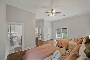 539 Elm St, New Ulm, TX 78950 - Photo 13