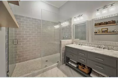 539 Elm Street, New Ulm, TX 78950 - Photo 11