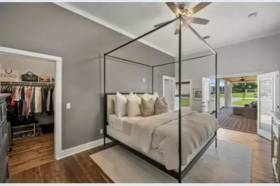 539 Elm Street, New Ulm, TX 78950 - Photo 9