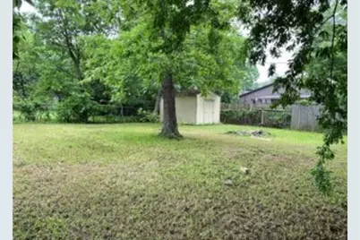 203 W Odell Street W, Austin, TX 78752 - Photo 3
