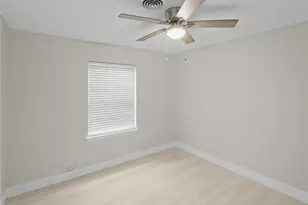 3206 Goodwin Ave, Austin, TX 78702 - Photo 21