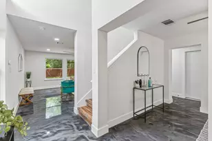 8921 Corran Ferry Dr, Austin, TX 78749 - Photo 9