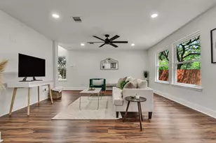 8921 Corran Ferry Dr, Austin, TX 78749 - Photo 19