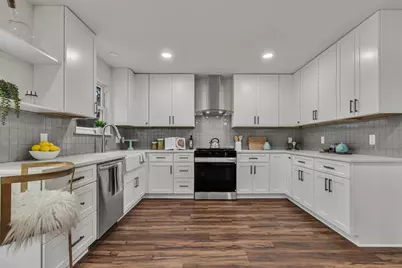 8921 Corran Ferry Drive, Austin, TX 78749 - Photo 13