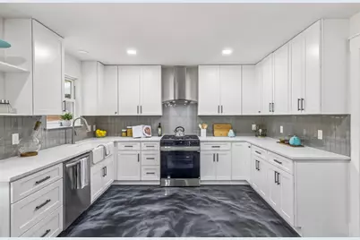 8921 Corran Ferry Drive, Austin, TX 78749 - Photo 3