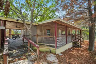 664 Hidden Oaks Dr, Elgin, TX 78621 - Photo 33