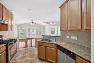 1310 W Parmer Ln, Austin, TX 78727 - Photo 15